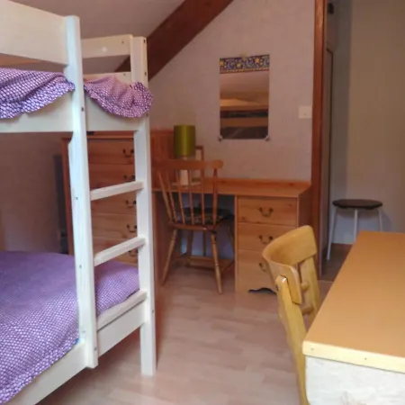 Chalet Du Lac Bed & Breakfast