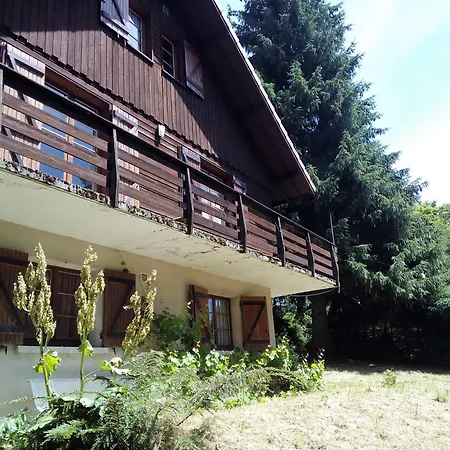 Chalet Du Lac Bed & Breakfast 3*